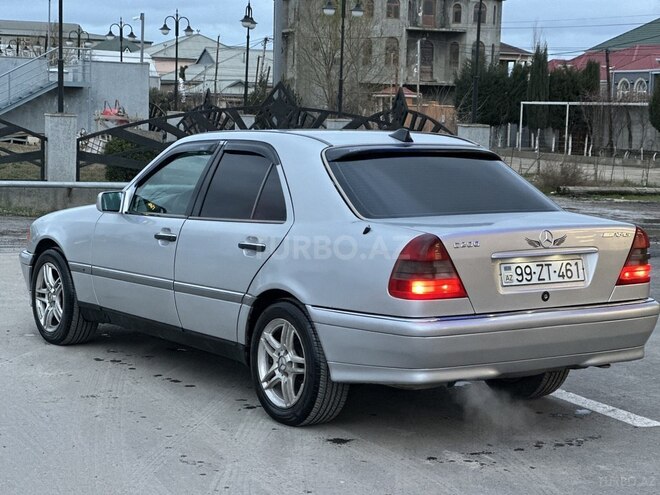 Mercedes C 200 1995, 246,521 km - 2.0 l - Bakı