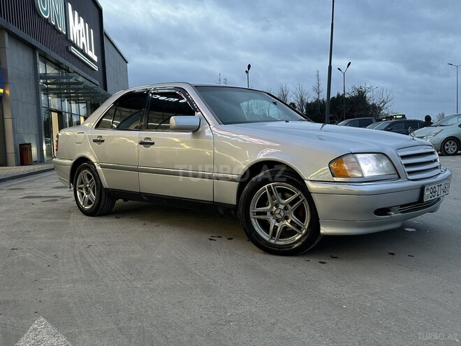 Mercedes C 200 1995, 246,521 km - 2.0 l - Bakı