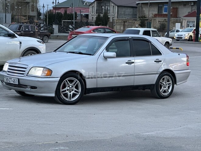 Mercedes C 200 1995, 246,521 km - 2.0 l - Bakı