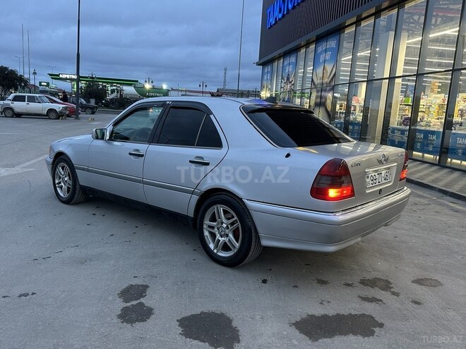 Mercedes C 200 1995, 246,521 km - 2.0 l - Bakı