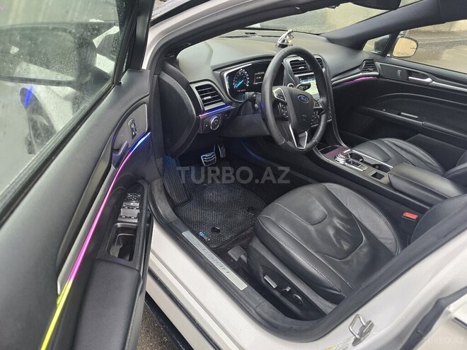Ford Fusion (North America) 2017, 158,400 km - 2.0 л - Bakı