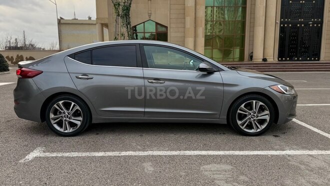 Hyundai Elantra 2016, 114,263 km - 2.0 л - Bakı