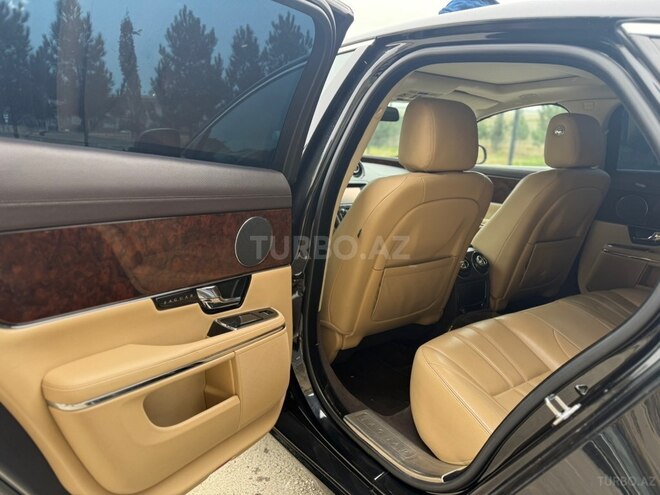 Jaguar  2011, 177,000 km - 3.0 l - Bakı