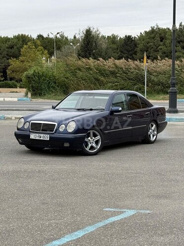 Mercedes E 300 1998, 243,000 km - 3.0 l - Sumqayıt
