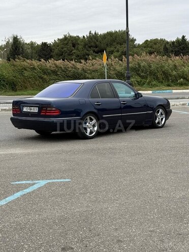 Mercedes E 300 1998, 243,000 km - 3.0 l - Sumqayıt