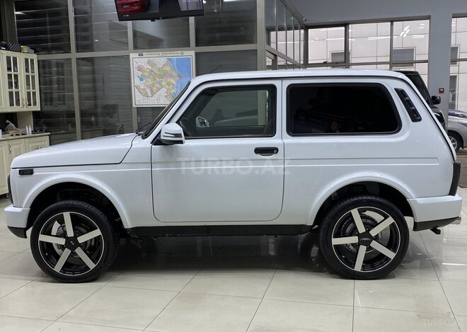 LADA (VAZ) Niva 2024, 15,000 km - 1.7 l - Sumqayıt