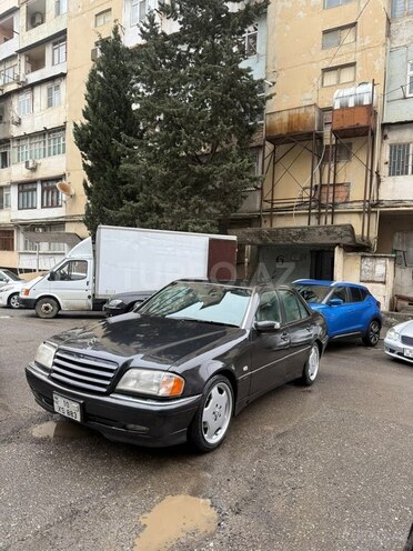 Mercedes C 200 1995, 380,000 km - 2.0 l - Bakı