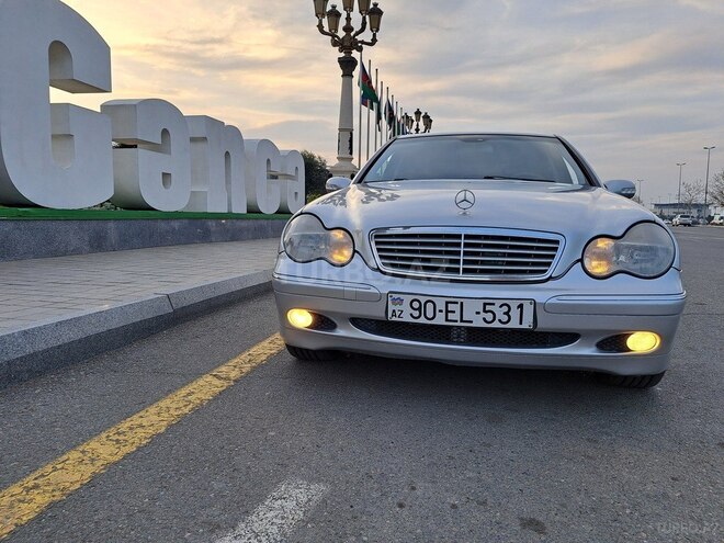 Mercedes C 200 2000, 275,000 km - 2.0 l - Gəncə