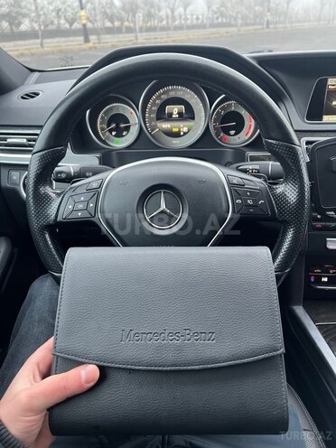 Mercedes E 220 2014, 270,000 km - 2.1 l - Bakı