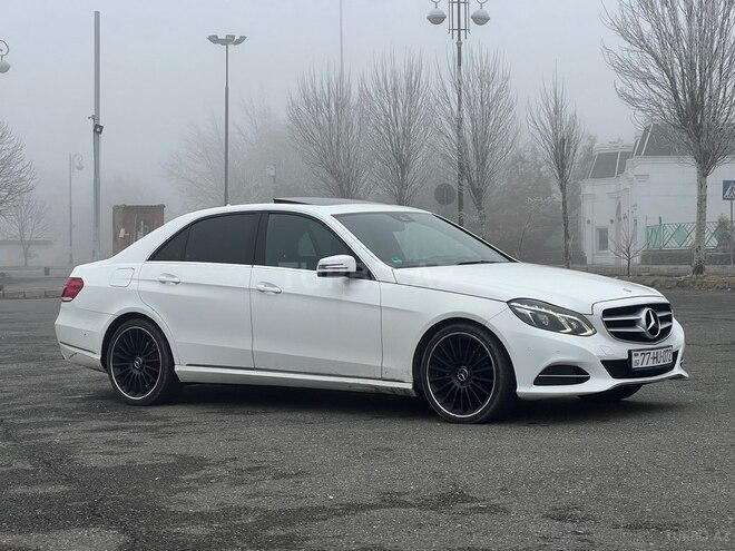 Mercedes E 220 2014, 270,000 km - 2.1 l - Bakı