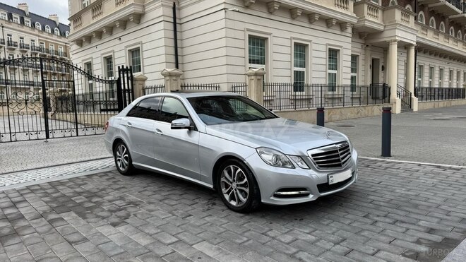 Mercedes E 250 4MATIC 2012, 234,000 km - 2.1 l - Bakı