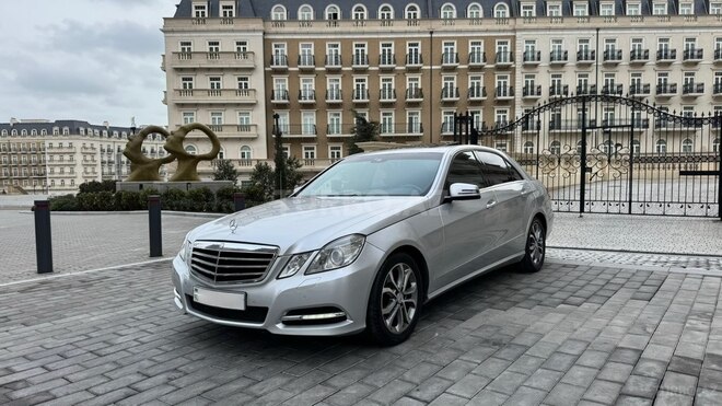 Mercedes E 250 4MATIC 2012, 234,000 km - 2.1 l - Bakı