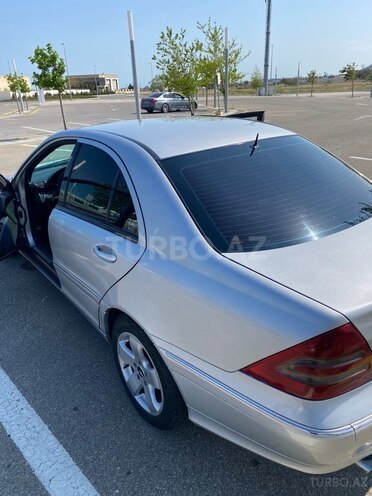 Mercedes C 200-3