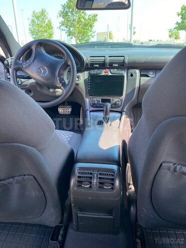 Mercedes C 200-4