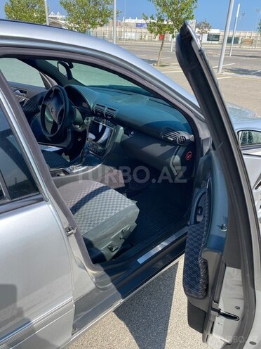 Mercedes C 200-6