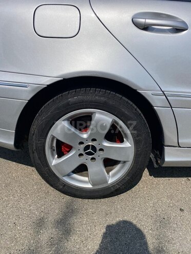 Mercedes C 200-8