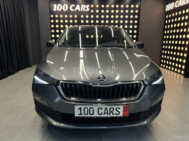 Skoda Rapid-2