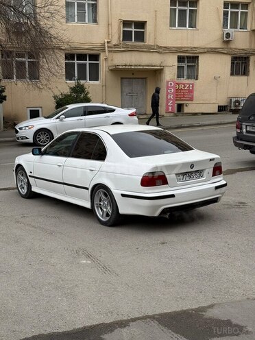 BMW 530 2002, 280,000 km - 3.0 l - Bakı