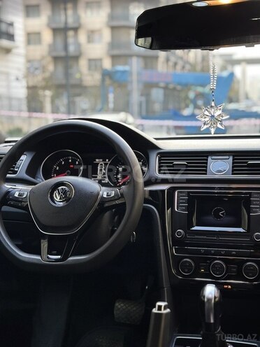 Volkswagen Passat (North America) 2017, 140,232 km - 1.8 l - Bakı