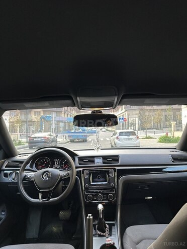 Volkswagen Passat (North America) 2017, 140,232 km - 1.8 l - Bakı