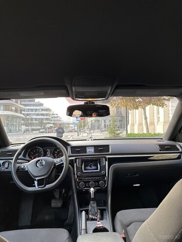 Volkswagen Passat (North America) 2017, 140,232 km - 1.8 l - Bakı