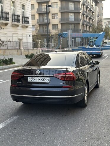 Volkswagen Passat (North America) 2017, 140,232 km - 1.8 l - Bakı