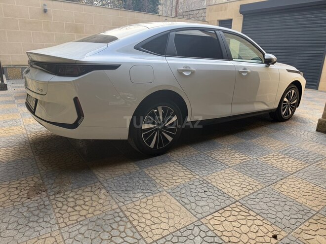 Changan Qiyuan A05 2025, 1,800 km - 1.5 l - Bakı