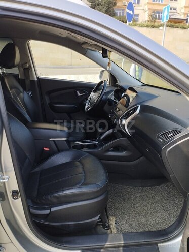 Hyundai Tucson 2011, 179,478 km - 2.0 l - Bakı