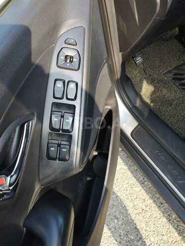 Hyundai Tucson 2011, 179,478 km - 2.0 l - Bakı