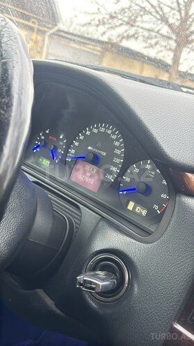 Mercedes E 320 2000, 500,000 km - 3.2 l - Gəncə