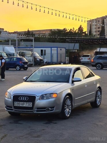 Audi A4-4