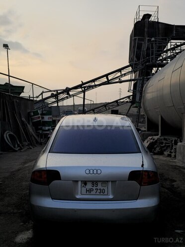 Audi A4-16