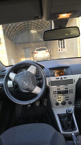 Opel Astra 2008, 251,000 km - 1.4 l - Balakən