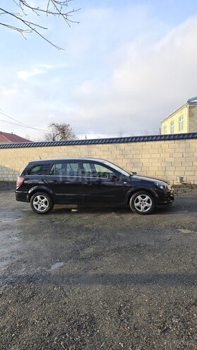 Opel Astra 2008, 251,000 km - 1.4 l - Balakən