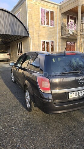 Opel Astra 2008, 251,000 km - 1.4 l - Balakən