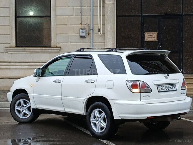 Toyota Harrier 2000, 302,000 km - 2.2 l - Sumqayıt