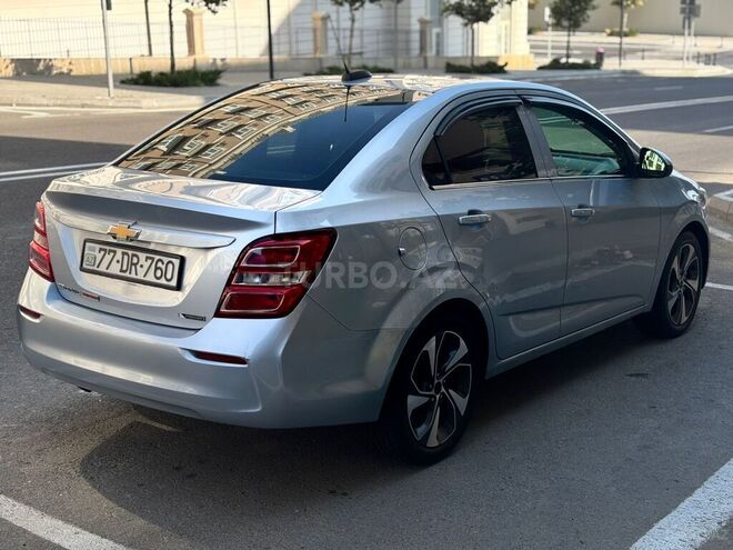 Chevrolet Aveo-9