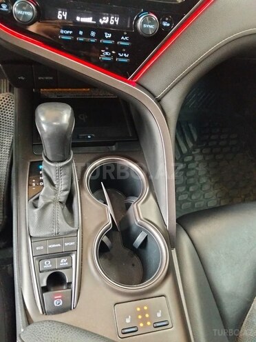 Toyota Camry 2021, 164,156 km - 2.5 l - Bakı