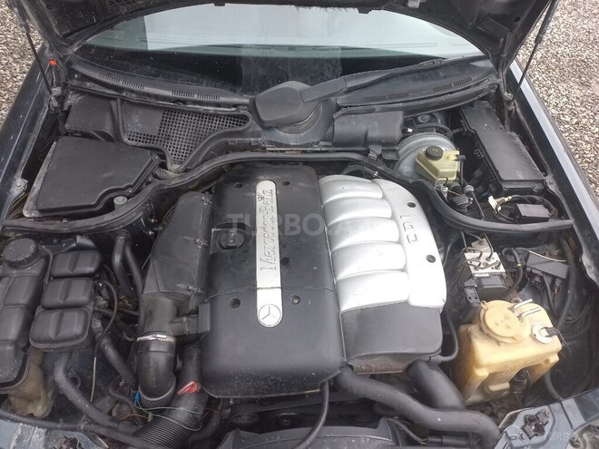 Mercedes E 270 1999, 481,365 km - 2.7 л - Xaçmaz