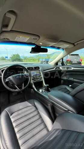 Ford Fusion (North America) 2019, 132,000 km - 1.5 l - Qax