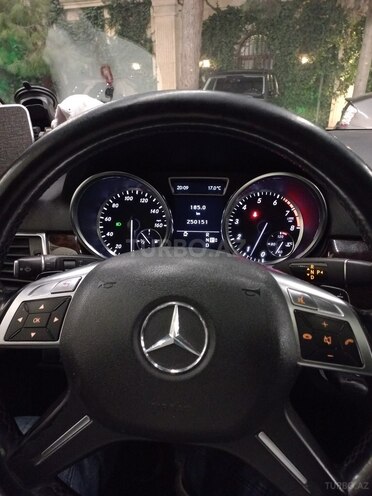 Mercedes ML 350 4MATIC 2011, 250,000 km - 3.5 l - Bakı