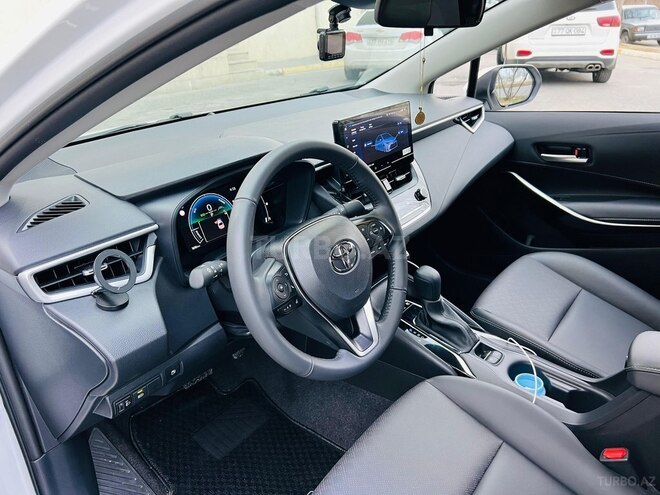 Toyota Corolla 2025, 1,280 km - 1.8 l - Bakı