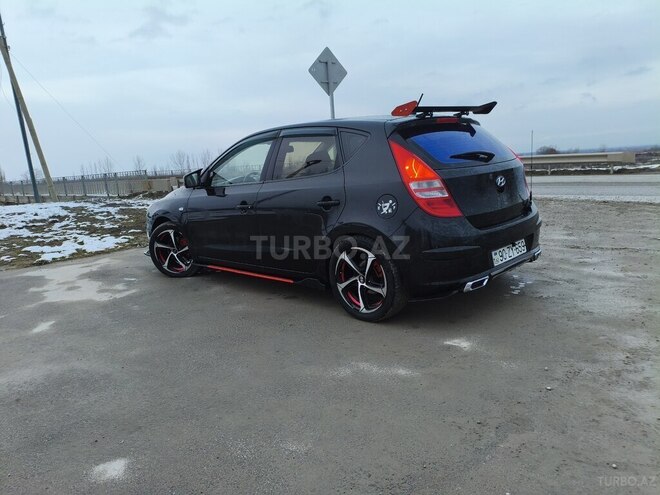Hyundai i30 2007, 410,164 km - 1.4 л - Quba