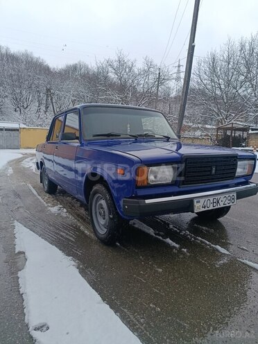 LADA (VAZ) 2107 1999, 41,000 km - 1.6 l - Quba