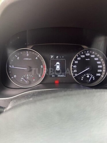 Hyundai Avante 2016, 215,000 km - 1.6 l - Bakı
