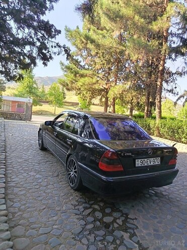 Mercedes C 200 2000, 254,025 km - 2.0 l - Tovuz