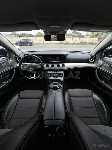 Mercedes E 200 d 2017, 267,500 km - 2.0 l - Bakı
