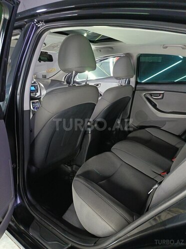 Hyundai Elantra 2011, 250,000 km - 1.8 l - Mingəçevir