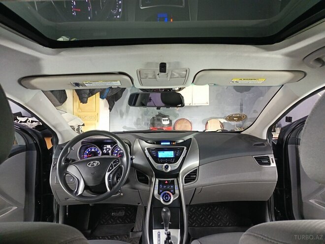 Hyundai Elantra 2011, 250,000 km - 1.8 l - Mingəçevir