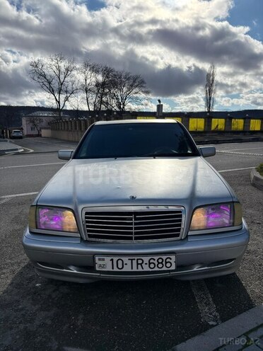 Mercedes C 180-1
